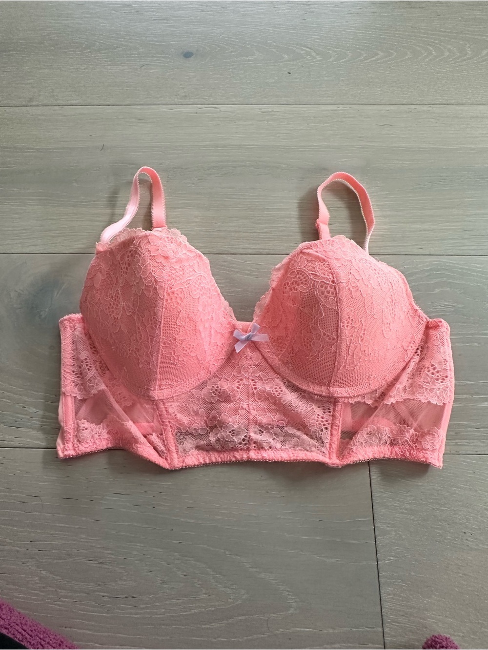 Victoria’s Secret Peach Lace Demi dream Angels Balconette Bra Size 36C